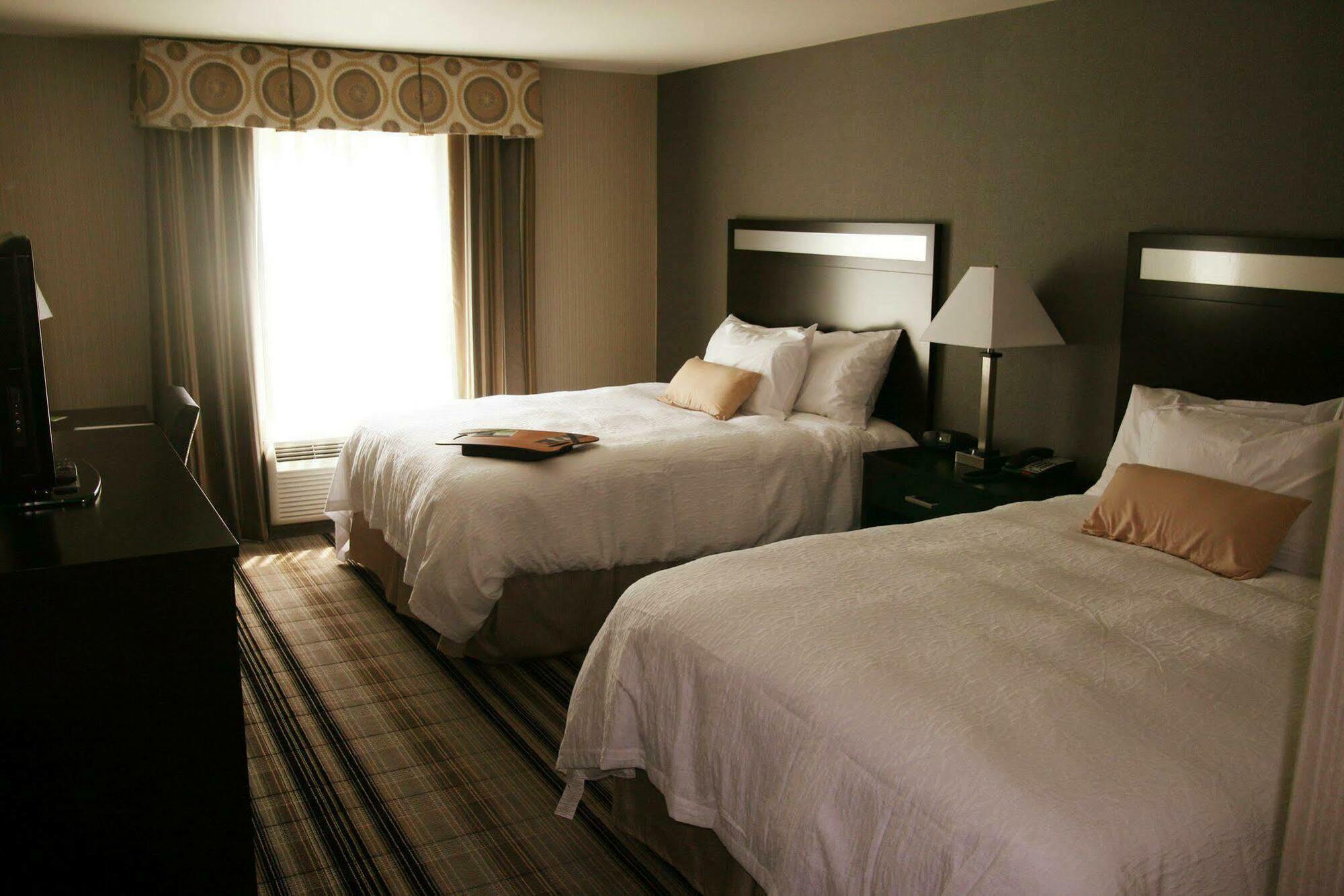 Hampton Inn Meadville Ruang foto